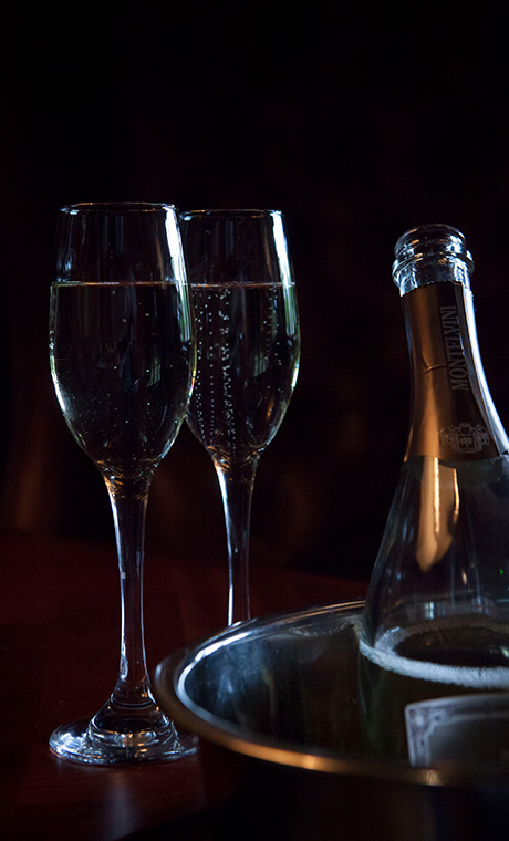 Great prosecco and fizz near Troutbeck, Windermere and Bowness